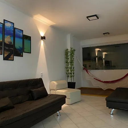 Cobertura Guarujá Apto com Jacuzzi e Churrasqueira-3